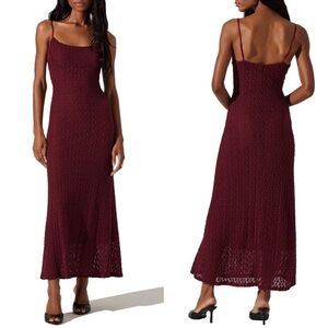 Elegant Burgundy Maxi Dress